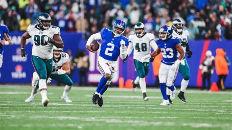 Tyrod Taylor rushes for 32-yard gain | Giants vs. Eagles Highlights