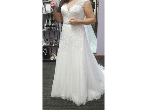 Mary's Bridal D8108 Wedding Dress | New, Size: 10, $600 | Dresses, Alter wedding dress, Wedding ...