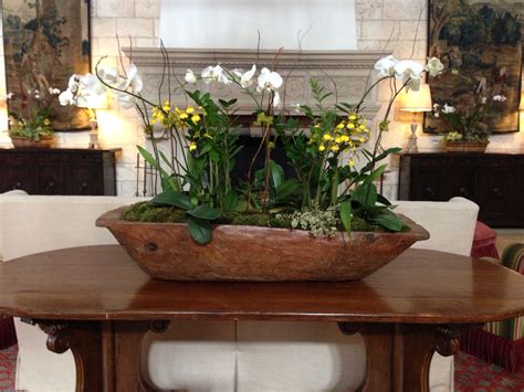 Wooden Dough Bowl Centerpiece