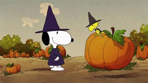 Download The Peanuts Gang are Ready for Halloween Wallpaper ...