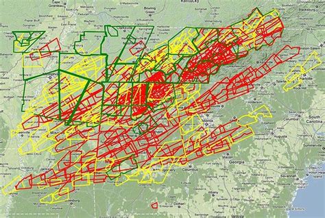 Map of all tornado (red), severe thunderstorm (yellow), and flood (green) warnings issued on ...