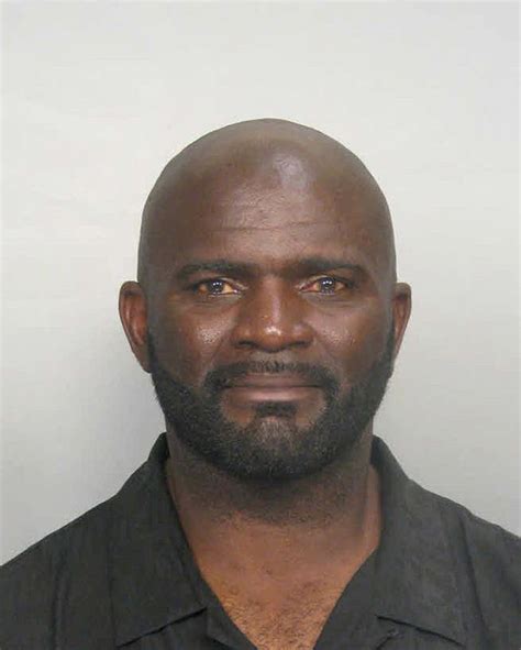 Retired NFL Player Lawrence Taylor Arrested for Suspected DUI in ...