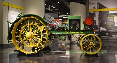 John Deere Tractor Museum Opens in Waterloo, Iowa - Going On Faith ...