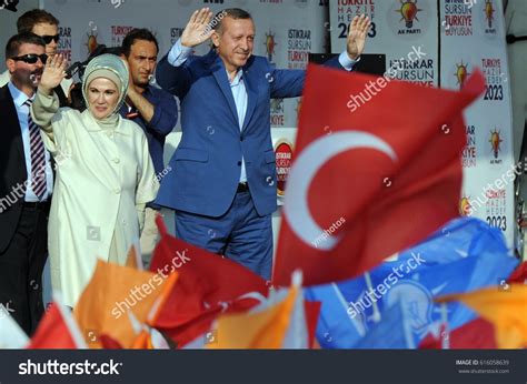 10 Emine erdoğan Images, Stock Photos & Vectors | Shutterstock