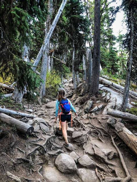 Colchuck Lake Trail: Washington Hiking Guide - Go Wander Wild