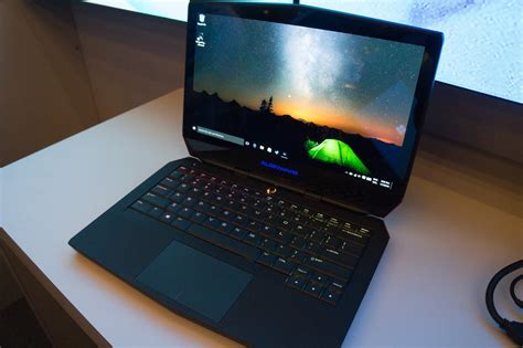 CES 2016: Alienware Unveils World's First OLED Gaming Laptop - IGN