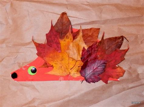 Tippytoe Crafts: Hedgehog Craft with Fall Leaves