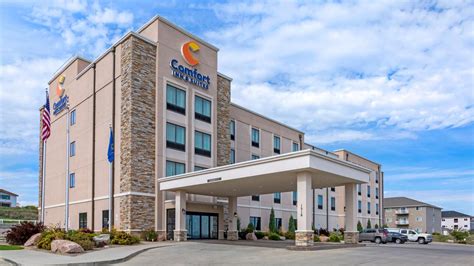 Comfort Inn & Suites Mandan/Bismarck ND from $112. Mandan Hotel Deals & Reviews - KAYAK