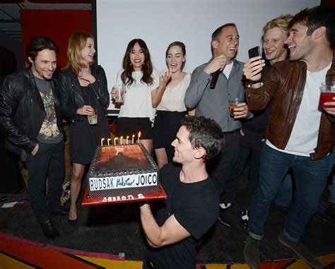 This 'Revenge' Cast Reunion Has Fans Freaking Out