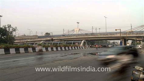 Moolchand flyover in quick motion - YouTube