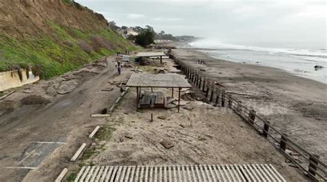 Storm Surge, Severe Weather Hits California Coast, City Aptos - Buy ...