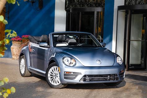 2019 VW Beetle Convertible 2.0T Final Edition SEL - CARSNTRAVEL