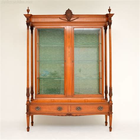 Antique Victorian Satinwood Display Cabinet - Antiques Atlas