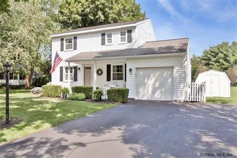 Glenmont, NY Real Estate - Glenmont Homes for Sale | realtor.com®