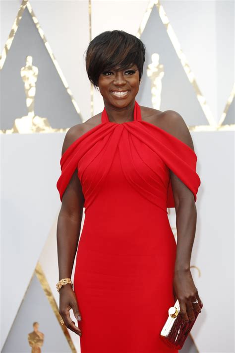 Viola Davis – Oscars 2017 Red Carpet in Hollywood • CelebMafia