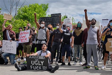 "I Can't Breathe" - Milwaukee Protest March 5/29 : r/milwaukee