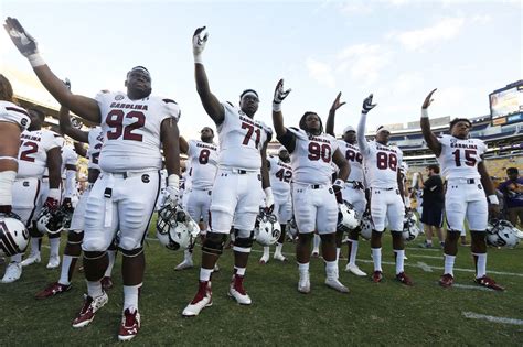 LSU football fans roll out the welcome mat for flood-ravaged South ...