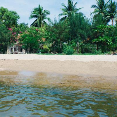 Vinh Luong Beach 🏖️ Khánh Hòa, Vietnam - detailed features, map, photos