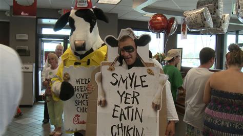 Get free Chick-fil-A food with this year’s ‘Cow Appreciation Day’ | Fox 59