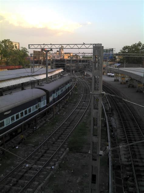 Railway Station, Indore | Veethi