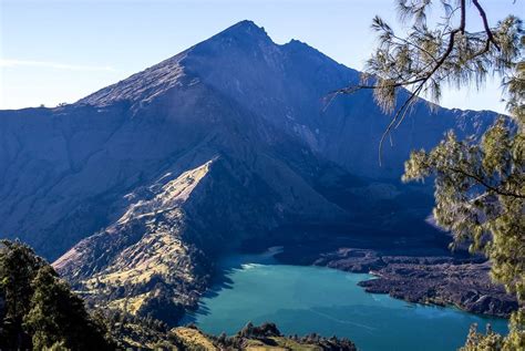 08 Aug 2017 Mount Rinjani Trekking-38 - NOMADasaurus Adventure Travel Blog