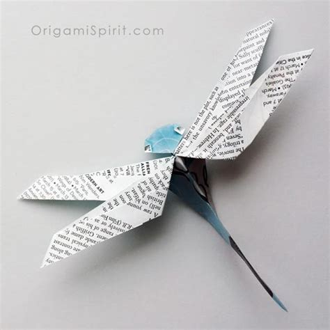 How to Make an Origami Dragonfly