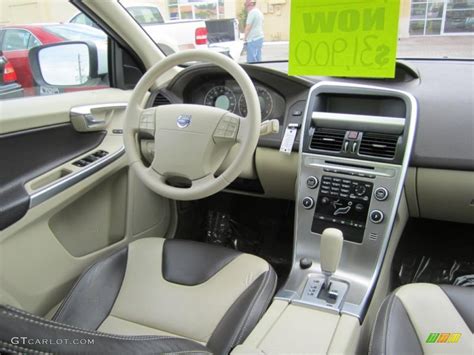 2010 Volvo XC60 3.2 interior Photo #45074485 | GTCarLot.com