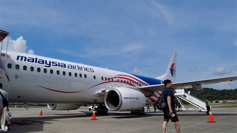 🇲🇾 Langkawi to Kuala Lumpur 🇲🇾 Malaysia Airlines Boeing 737-800 [FULL FLIGHT REPORT] - YouTube