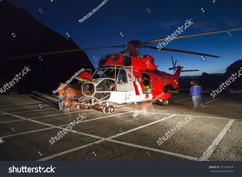 Helicopter Rescue Red Rescue Helicopter Open Stock Photo 372050074 ...