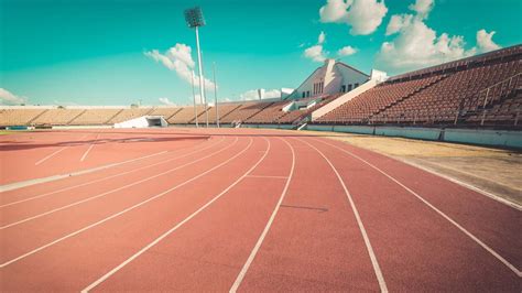 200-Meter Sprints Make Running Fun | Lifehacker