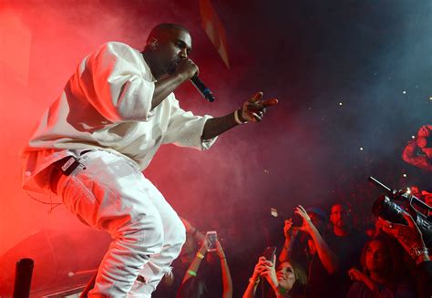 Kanye West's 'Saint Pablo' Tour Is Going To Be As Wild As You Expected