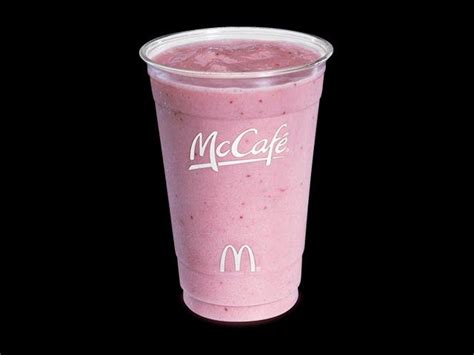 How To Make A McDonalds Strawberry Banana Smoothie in 2019 | Mcdonalds strawberry banana ...