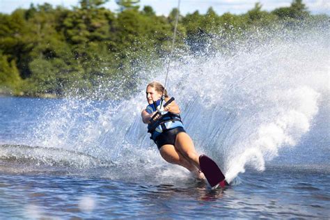 Choosing the Correct Slalom Water Ski