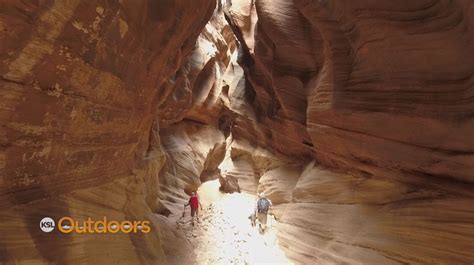 Hiking Buckskin Gulch Slot Canyon - KSL Outdoors