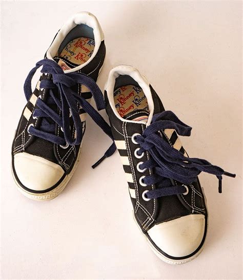 1970's Kinneys Canvas Sneakers | Sneakers, Vintage child shoes, Childrens shoes