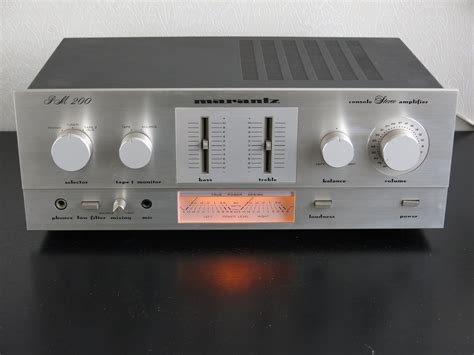 Vintage MARANTZ Amplifier PM200