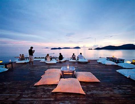 Baba's Nest resort in Phuket, Thailand Picture | A Phuket Bar With All the View and None of the ...