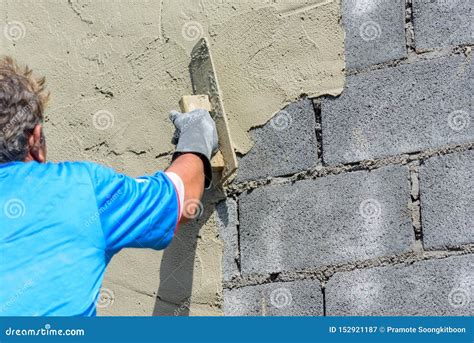 Worker Plaster the Cement Wall Stock Image - Image of palette, knife ...