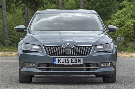 New Skoda Superb review, test drive - Introduction | Autocar India