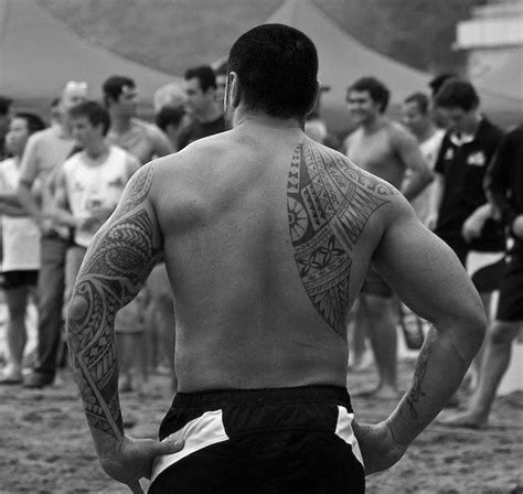 60 Tribal Back Tattoos For Men - Bold Masculine Designs