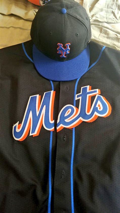 My Black & Blue Mets Fitted & Jersey 🔵⚫ : r/NewYorkMets