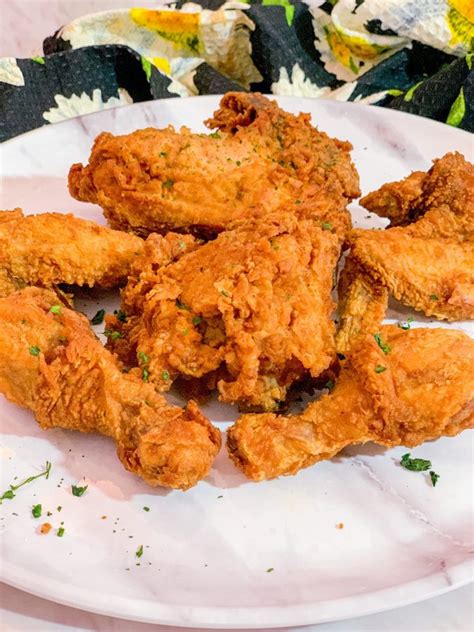 Black Folks Buttermilk Fried Chicken Recipe - The Soul Food Pot