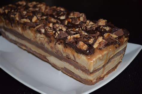 Recipe: Snickers Ice Cream Cake – Recipes. Simply delicious.