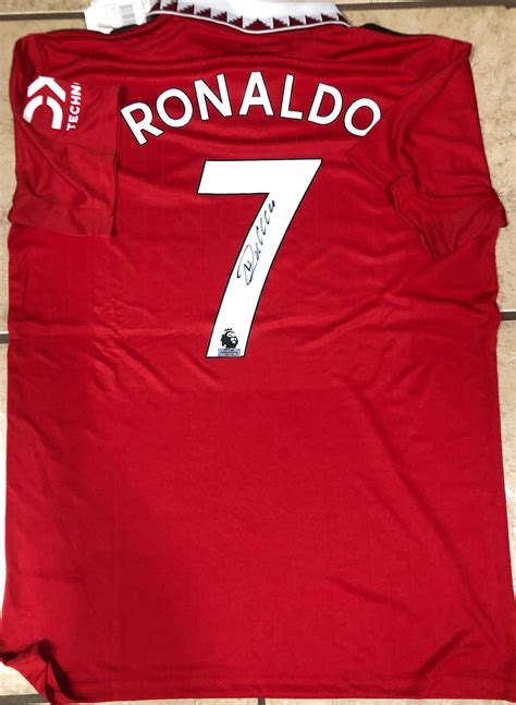 CRISTIANO RONALDO Autographed Manchester United 2021-22 Home - Etsy | Ronaldo, Cristiano ronaldo ...