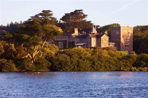 Tresco Abbey Garden - clivenichols.com