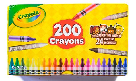 Crayola 200 Crayons with Colors of the World | Crayon, Crayola, World ...