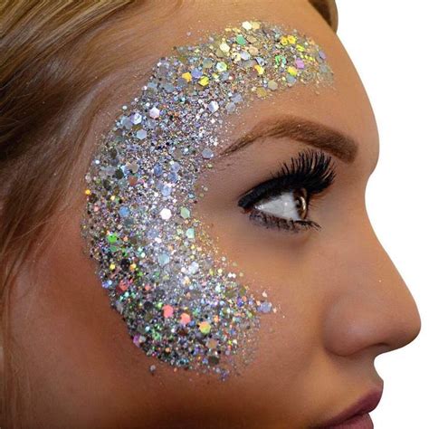 Glitter face paint design in 2021 | Festival makeup glitter, Glitter ...