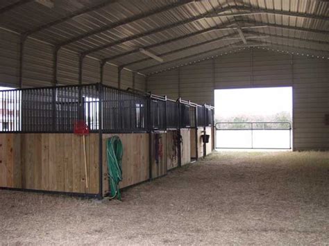 Metal Horse Barn Kits | Horse barn plans, Metal horse barns, Horse barn ...