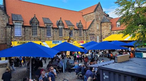 Pleasance Courtyard | EdinburghGuide.com