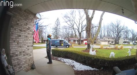 Delivery Driver Goes Viral After Showing Respect For American Flag